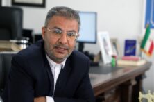 خانوادههای قمی امسال نیازی به خرید دوباره لباس فرم دانشآموزان ندارند خانوادههای قمی امسال نیازی به خرید دوباره لباس فرم دانشآموزان ندارند