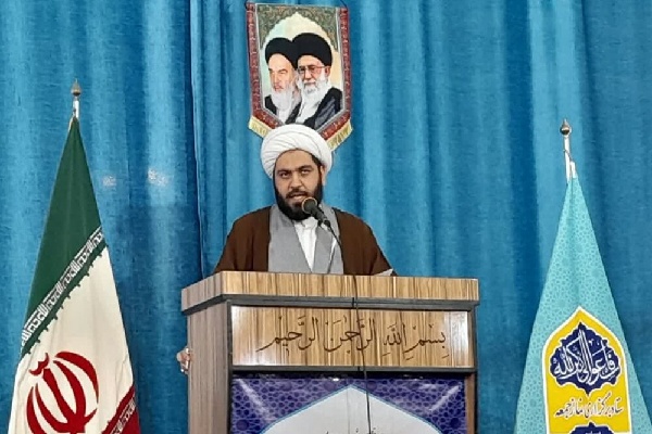 بزرگترین هدف دشمن شکستن امید و خودباوری ملت ایران است بزرگترین هدف دشمن شکستن امید و خودباوری ملت ایران است