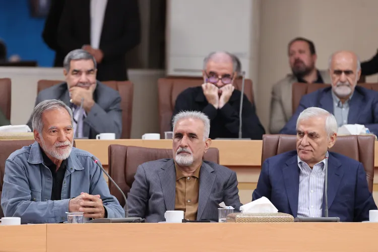 ظرفیت احزاب برای تقویت وحدت ملی؛ کمک به دولت و پشتیبانی از میدان و دیپلماسی