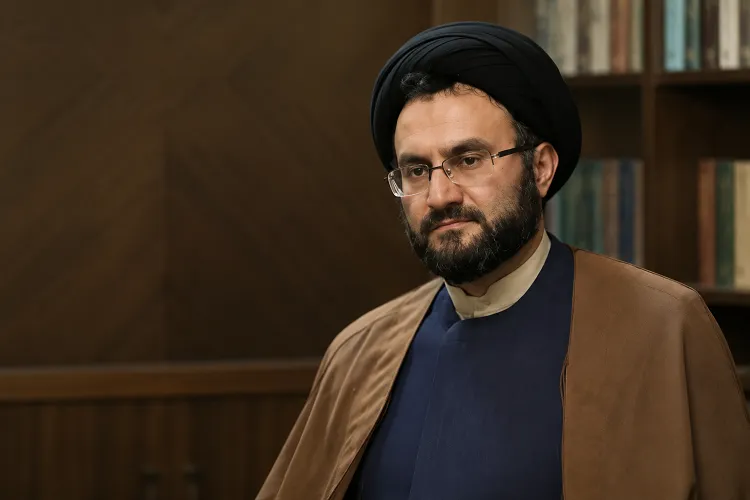 دین جامع، عقل و وحی را در هدایت انسان هم‌افزا می‌داند