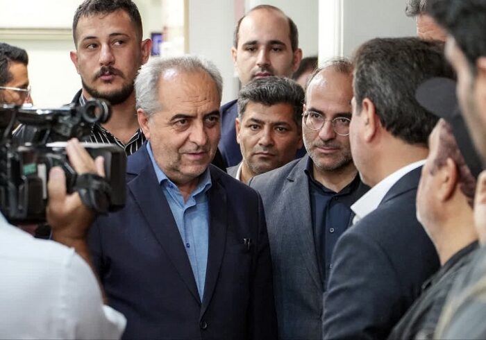 بار اصلی جنگ روایت‌ها بر دوش خبرنگاران است