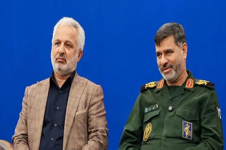 رسانه در خط مقدم جهاد تبیین قرار دارد