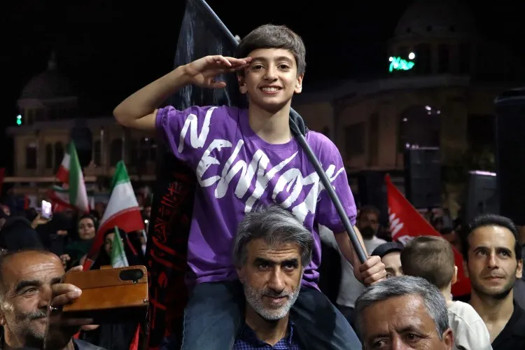 عزاداری سالروز شهادت امام حسن عسکری(ع) و چهلمین روز تدفین رهبر شهید در همدان