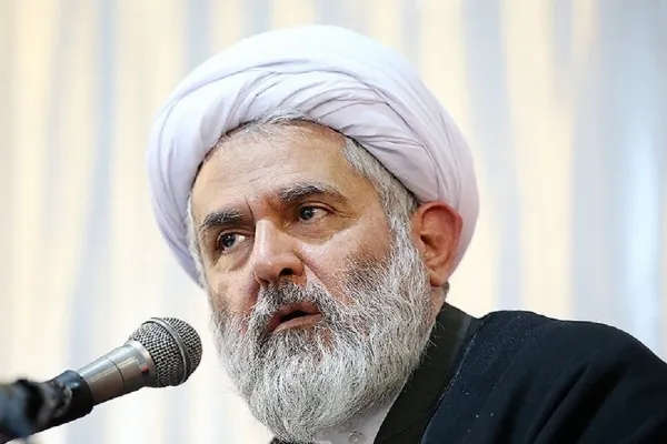 همه سلایق و گروه‌های مختلف در بسیج گردهم می‌آیند